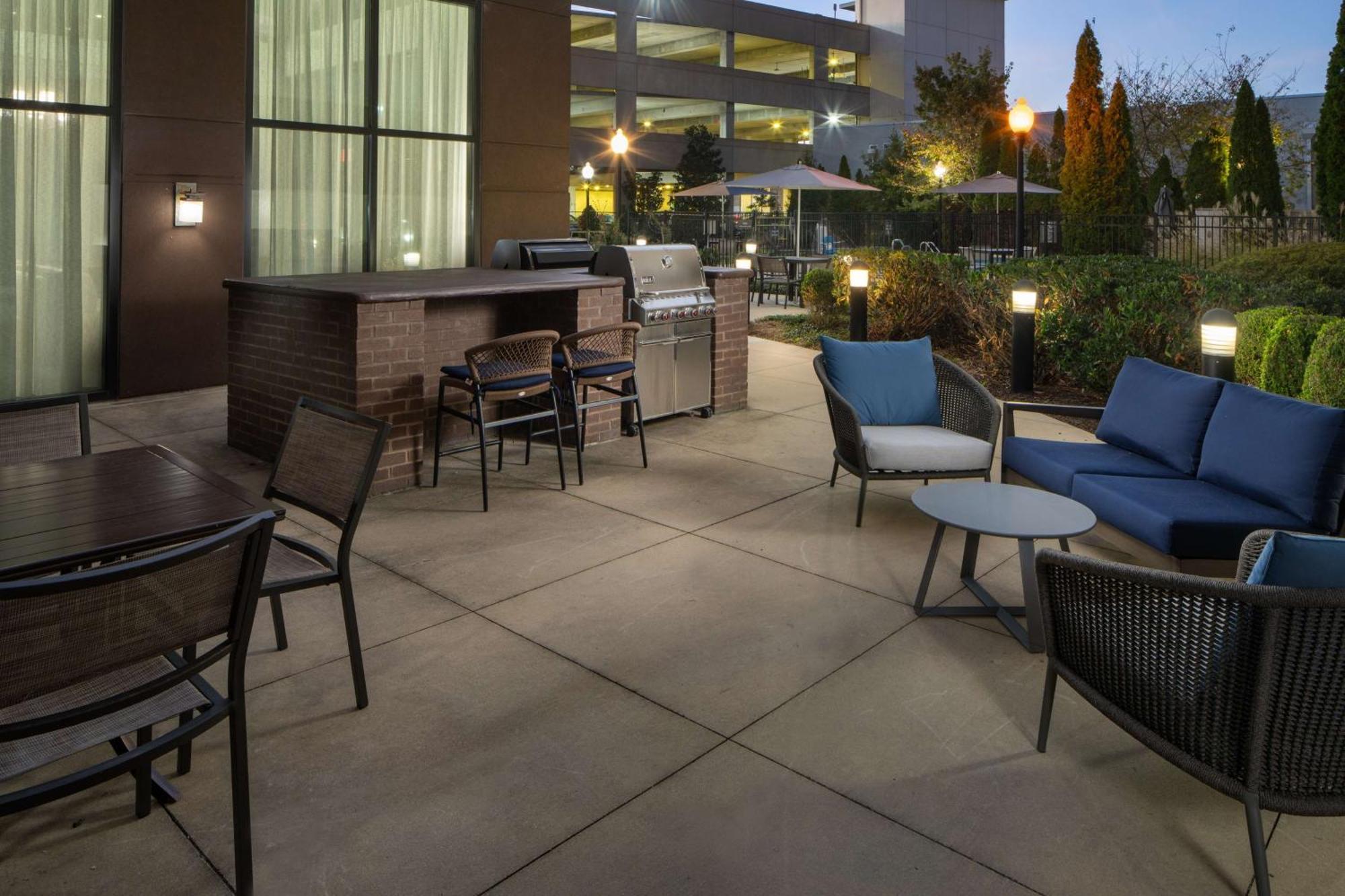 Homewood Suites By Hilton Huntsville-Downtown Exteriör bild